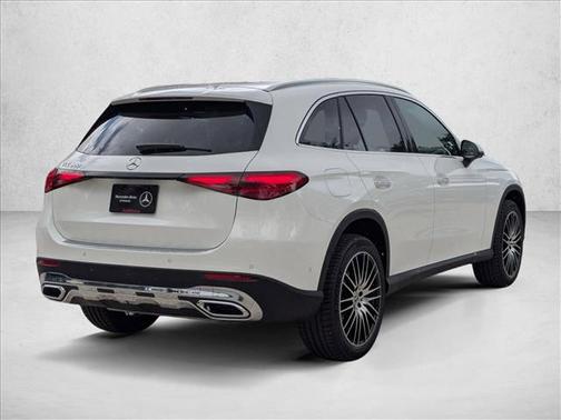 2026 Mercedes-Benz GLC 300 Base