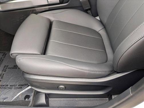 2025 Mercedes-Benz GLB 250 4MATIC