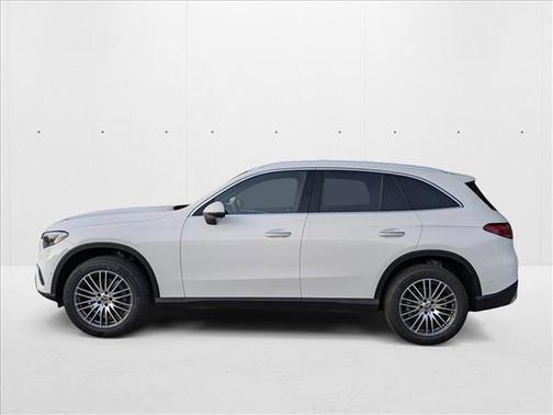 2025 Mercedes-Benz GLC 300 Base
