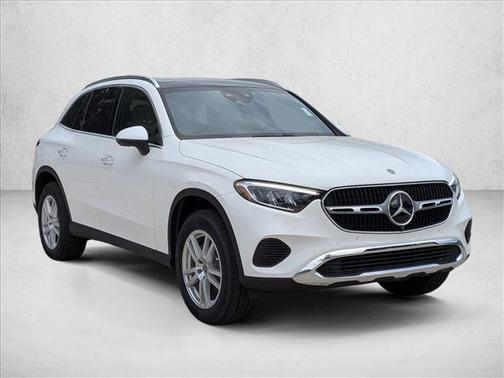 Polar White 2026 Mercedes-Benz GLC 300 Base