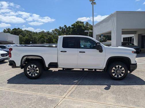 2025 Chevrolet Silverado 2500 Custom