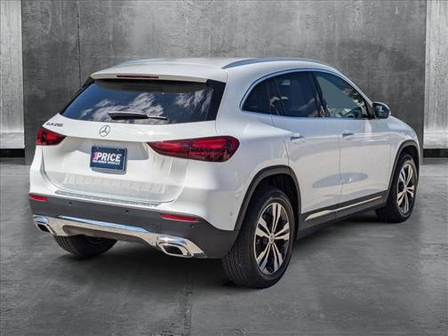 2025 Mercedes-Benz GLA 250 Base