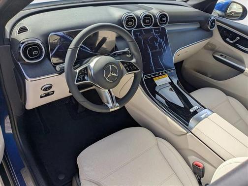 2026 Mercedes-Benz GLC 300 4MATIC