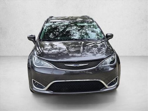 2018 Chrysler Pacifica Touring-L