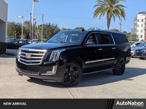 2018 Cadillac Escalade ESV Luxury