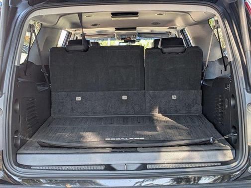 2018 Cadillac Escalade ESV Luxury