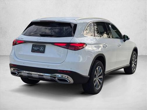 2025 Mercedes-Benz GLC 300 Base