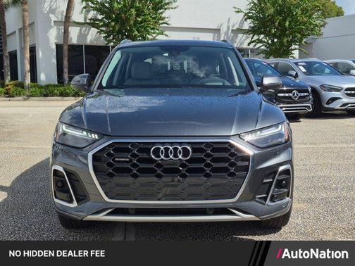 Daytona Gray Pearl Effect 2022 Audi Q5 45 S line Prestige
