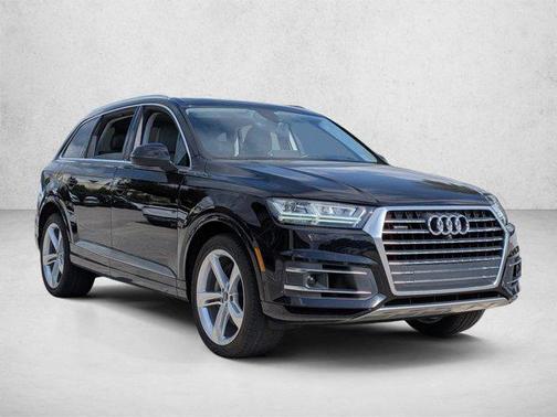 Orca Black Metallic 2019 Audi Q7 55 Prestige