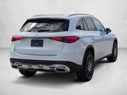 2026 Mercedes-Benz GLC 300 4MATIC