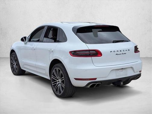 2017 Porsche Macan Turbo