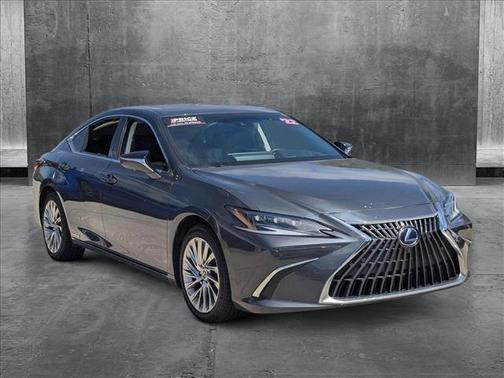 2022 Lexus ES 300h Ultra Luxury