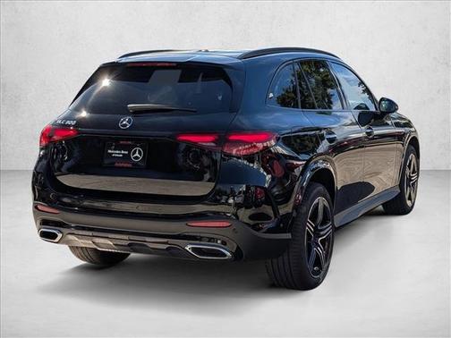 2026 Mercedes-Benz GLC 300 Base