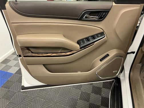 2020 GMC Yukon XL SLT