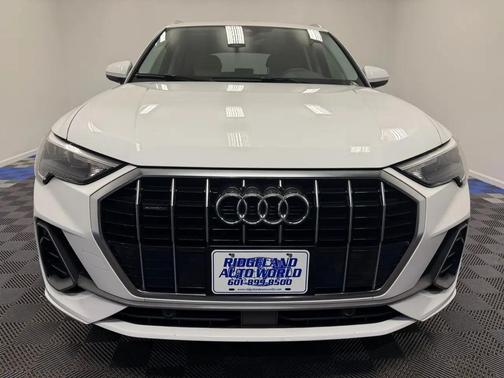 2020 Audi Q3 45 S line Premium