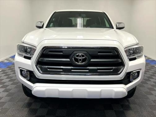 2017 Toyota Tacoma Limited