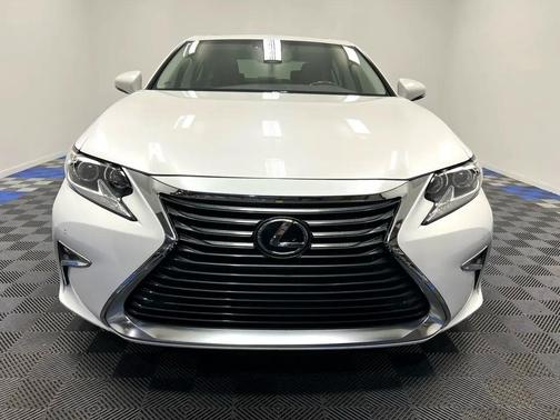2016 Lexus ES 350 Base
