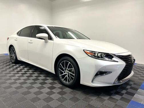 2016 Lexus ES 350 Base