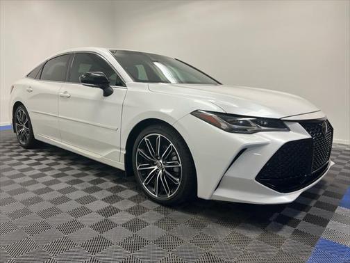 2019 Toyota Avalon Touring