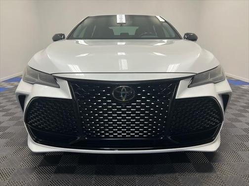2019 Toyota Avalon Touring