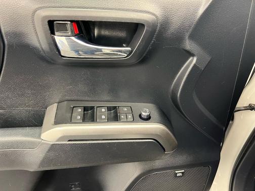 2018 Toyota Tacoma Limited