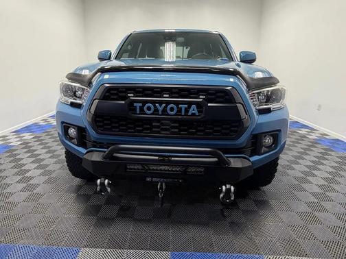 Cavalry Blue 2019 Toyota Tacoma TRD Off Road