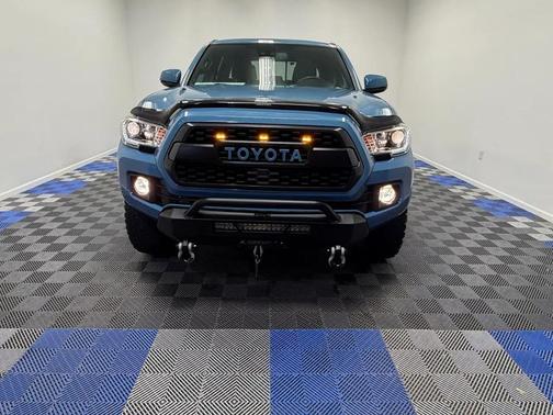 Cavalry Blue 2019 Toyota Tacoma TRD Off Road
