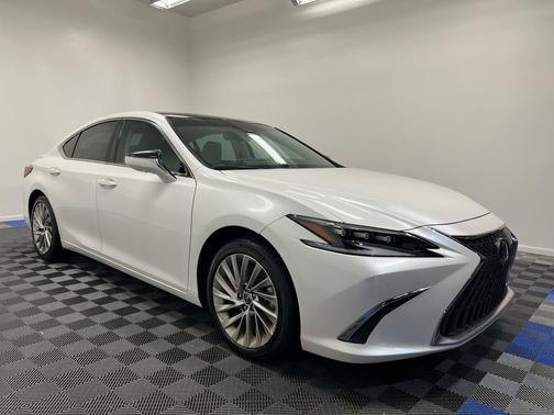 2022 Lexus ES 350 Ultra Luxury