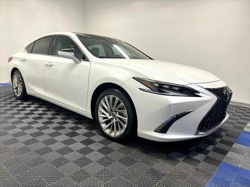 2022 Lexus ES 350 Ultra Luxury