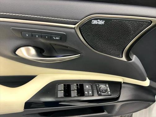 2022 Lexus ES 350 Ultra Luxury