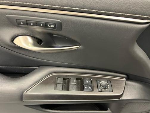 2019 Lexus ES 350 Luxury