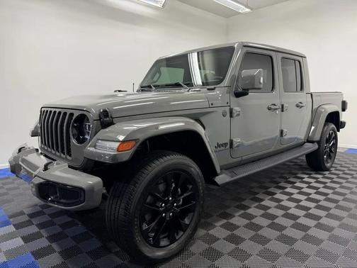 Sting-Gray Clearcoat 2022 Jeep Gladiator High Altitude 4x4