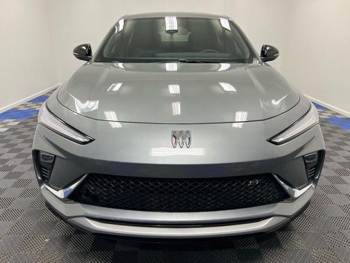 2025 Buick Envista Sport Touring FWD