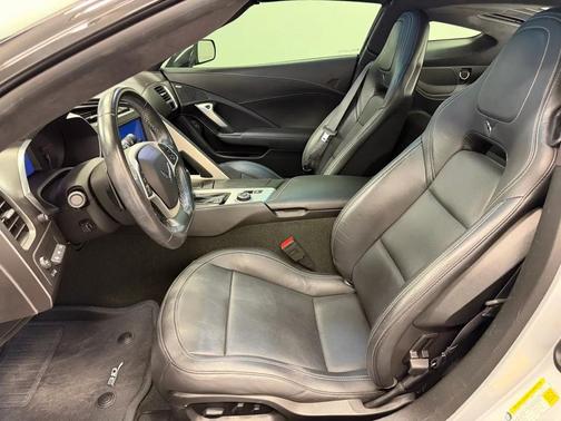 Blade Silver Metallic 2018 Chevrolet Corvette Stingray Z51