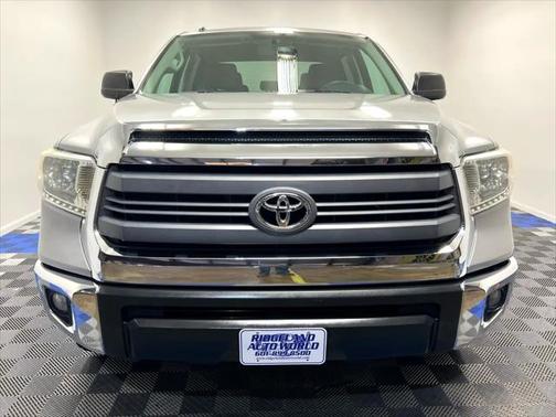 2015 Toyota Tundra SR5