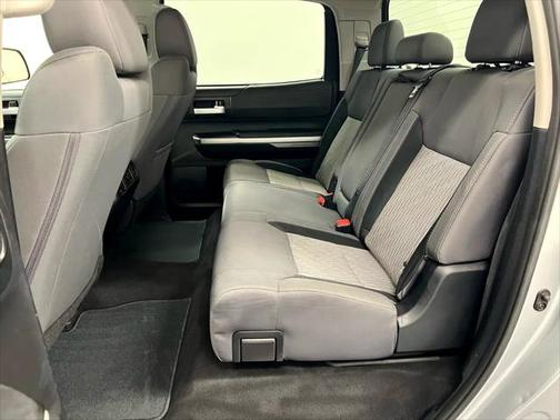 2015 Toyota Tundra SR5