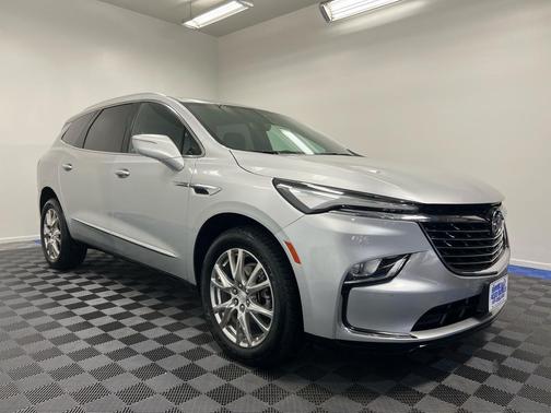 2022 Buick Enclave AWD Premium