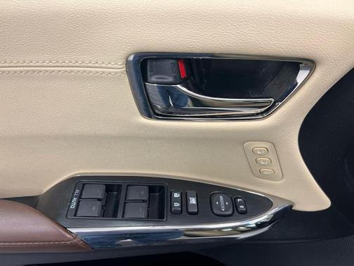 2017 Toyota Avalon XLE Premium