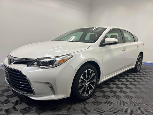 2017 Toyota Avalon XLE Premium