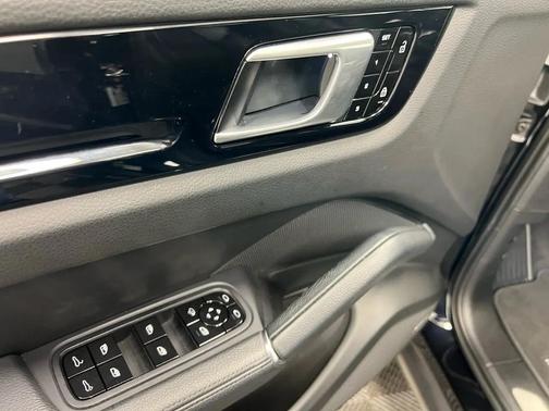 2021 Porsche Cayenne Cayenne