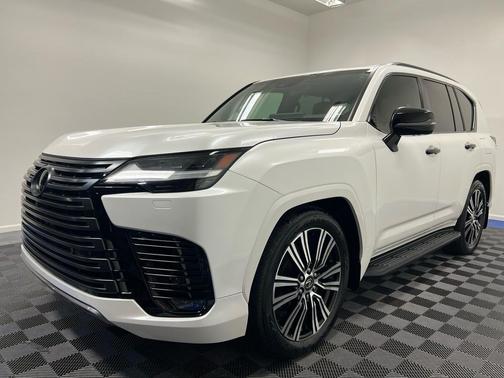 2024 Lexus LX 600 Luxury