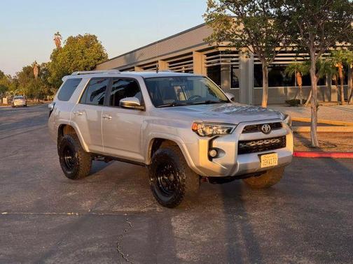 2014 Toyota 4Runner SR5 Sport