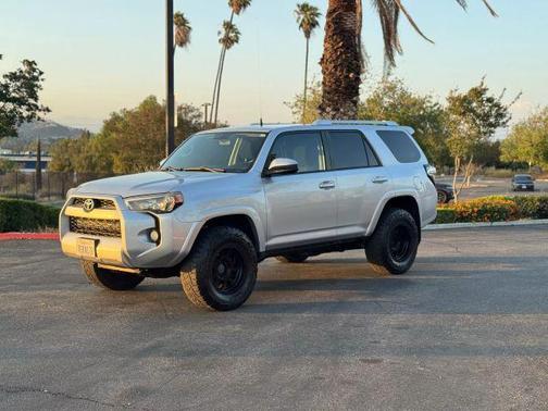 2014 Toyota 4Runner SR5 Sport