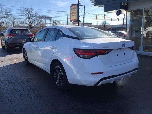 2022 Nissan Sentra SV