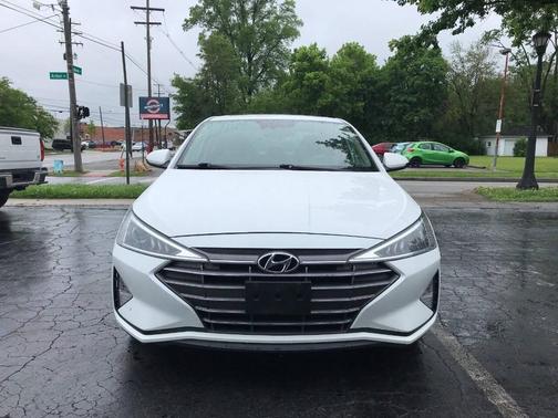 White 2020 Hyundai ELANTRA Value Edition