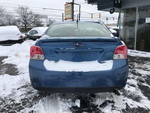 2016 Subaru Impreza 2.0i