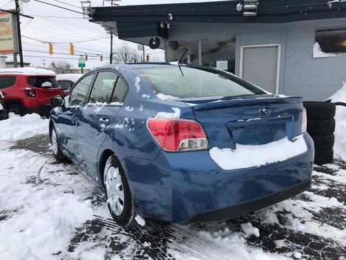 2016 Subaru Impreza 2.0i