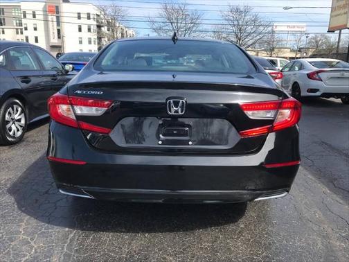 2019 Honda Accord LX 4dr Sedan