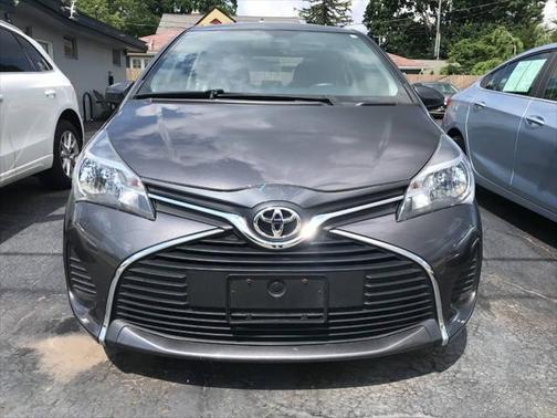 2015 Toyota Yaris L