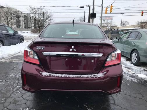 2023 Mitsubishi Mirage G4 SE